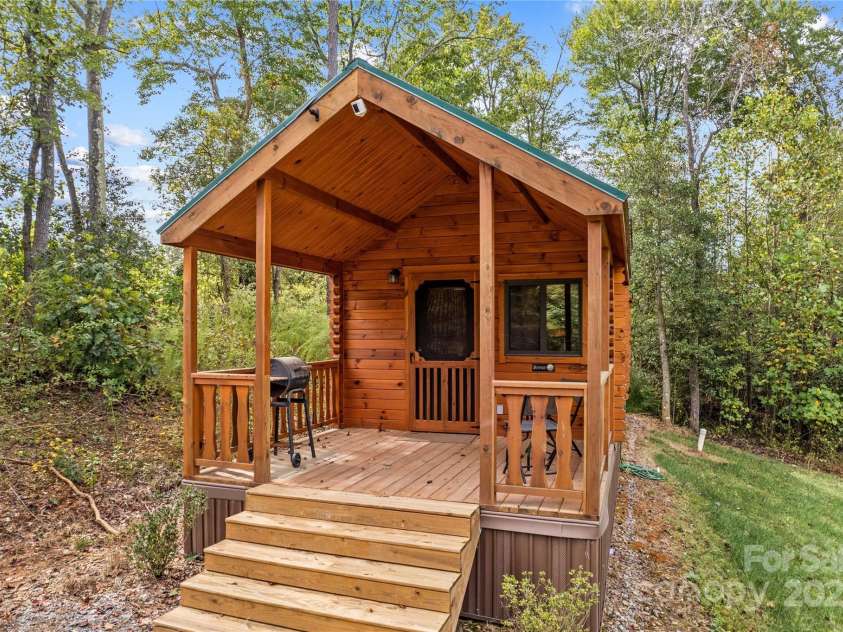 1136 Bauguess Mill Road, Traphill, NC 28685.  MLS# CAR4309266, YatesRealty ID 372. 