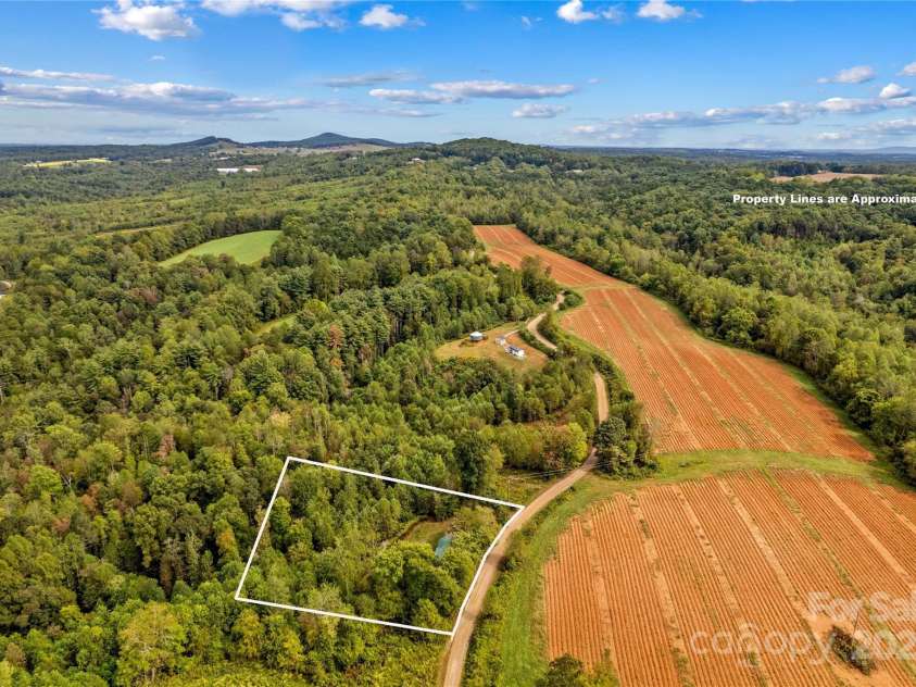 1136 Bauguess Mill Road, Traphill, NC 28685.  MLS# CAR4309266, YatesRealty ID 372. 