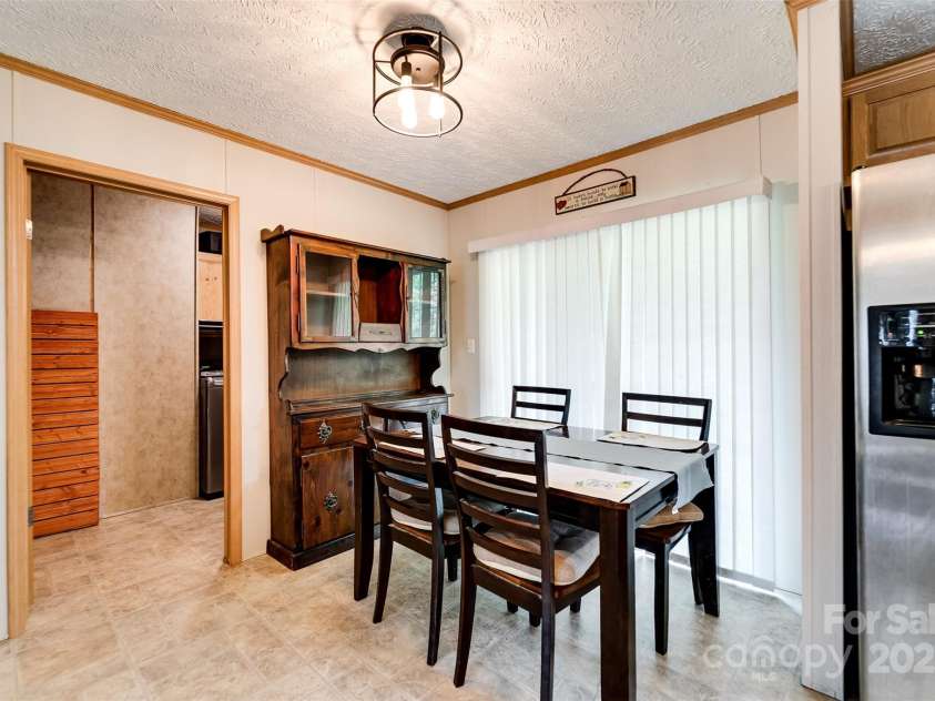 179 Fresh Water Ridge, Whittier, NC 28789.  MLS# CAR4311172, YatesRealty ID 372. 