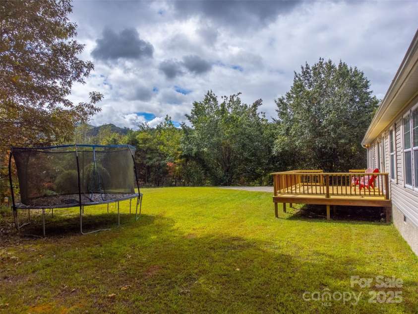 179 Fresh Water Ridge, Whittier, NC 28789.  MLS# CAR4311172, YatesRealty ID 372. 