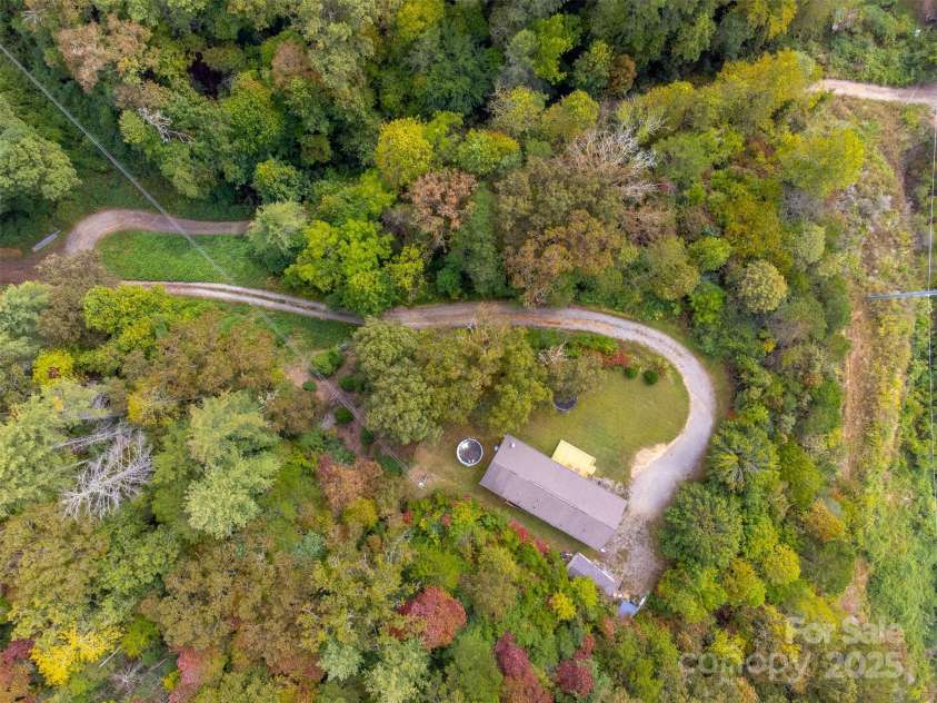 179 Fresh Water Ridge, Whittier, NC 28789.  MLS# CAR4311172, YatesRealty ID 372. 