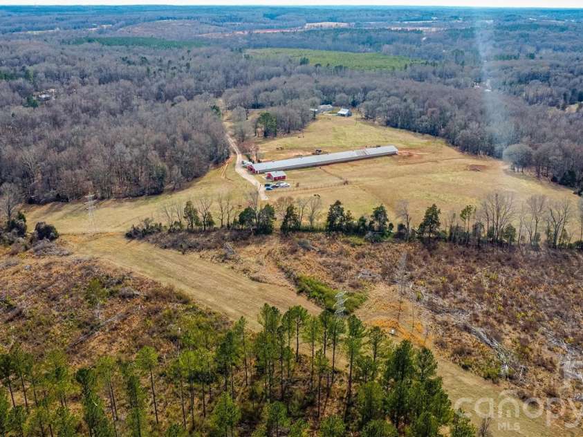 1791B Westbrook Road, Edgemoor, SC 29712.  MLS# CAR4356925, YatesRealty ID 3720. 