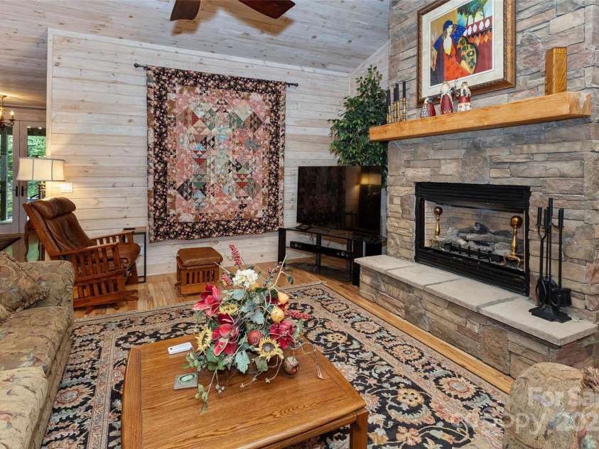 592 Susanna Cove Road, Mars Hill, NC 28754.  MLS# CAR4201421, YatesRealty ID 3720. 