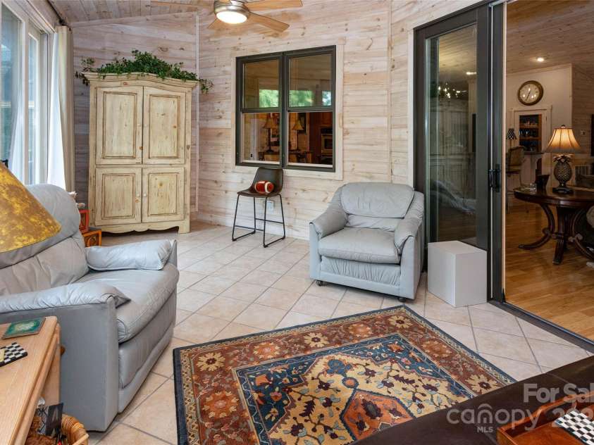 592 Susanna Cove Road, Mars Hill, NC 28754.  MLS# CAR4201421, YatesRealty ID 3720. 