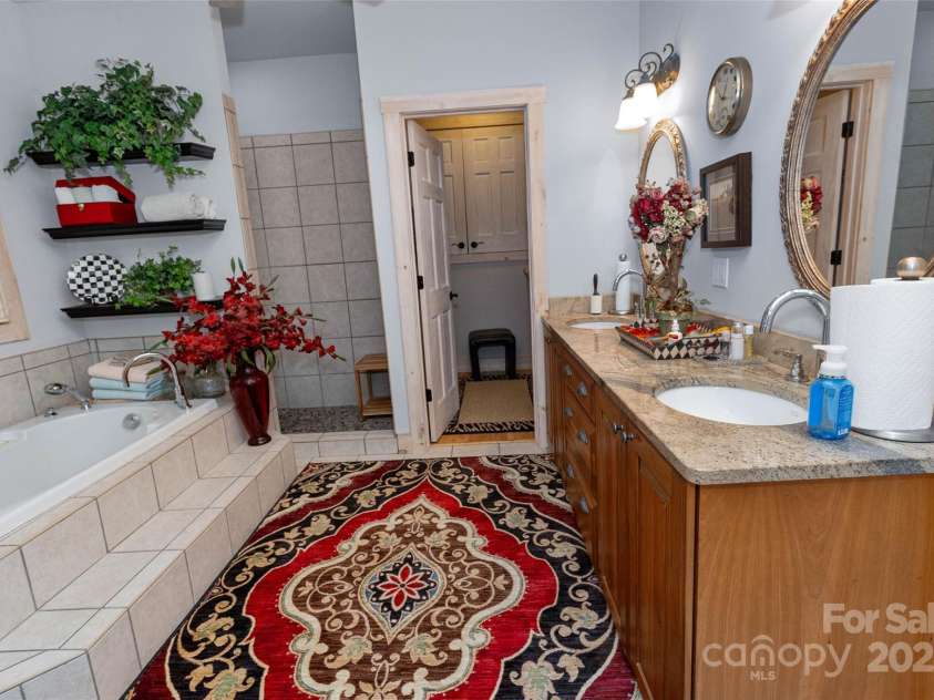 592 Susanna Cove Road, Mars Hill, NC 28754.  MLS# CAR4201421, YatesRealty ID 3720. 