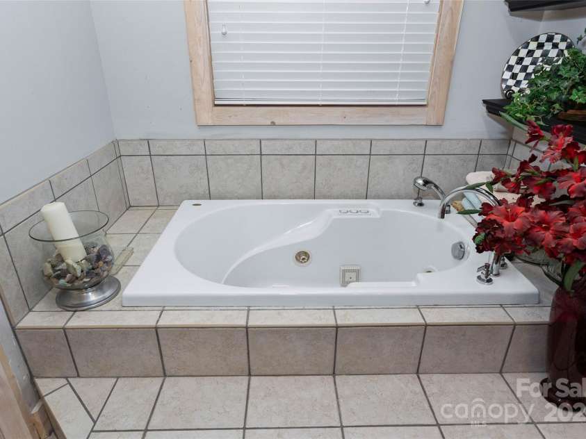 592 Susanna Cove Road, Mars Hill, NC 28754.  MLS# CAR4201421, YatesRealty ID 3720. 