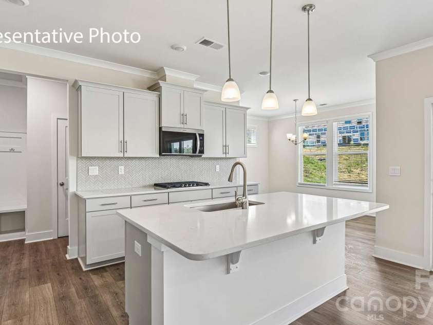 4261 Round Table Drive, Gastonia, NC 28056.  MLS# CAR4404632, YatesRealty ID 37200. 
