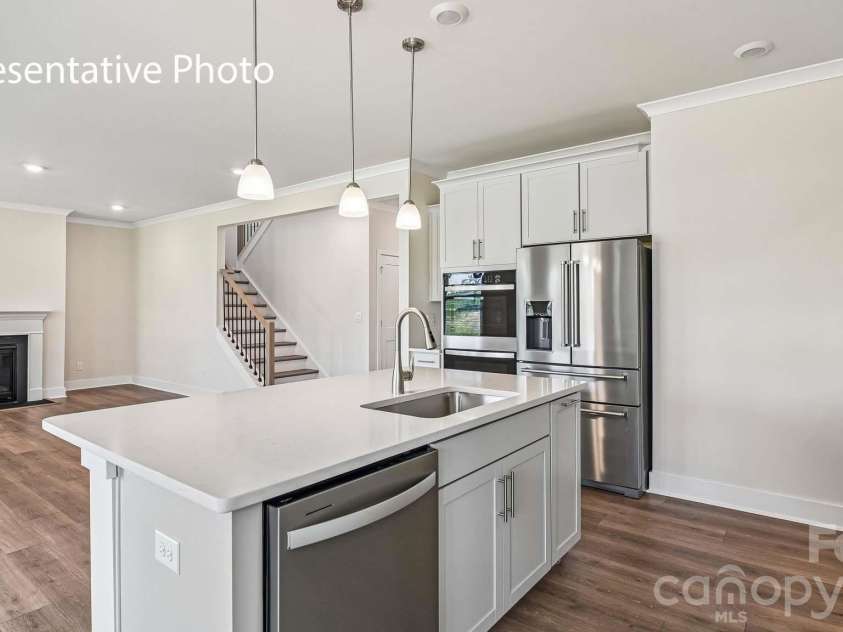 4261 Round Table Drive, Gastonia, NC 28056.  MLS# CAR4404632, YatesRealty ID 37200. 