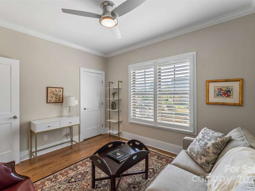 893 Players Ridge Road, Hickory, NC 28601.  MLS# CAR4305061, YatesRealty ID 37205. 