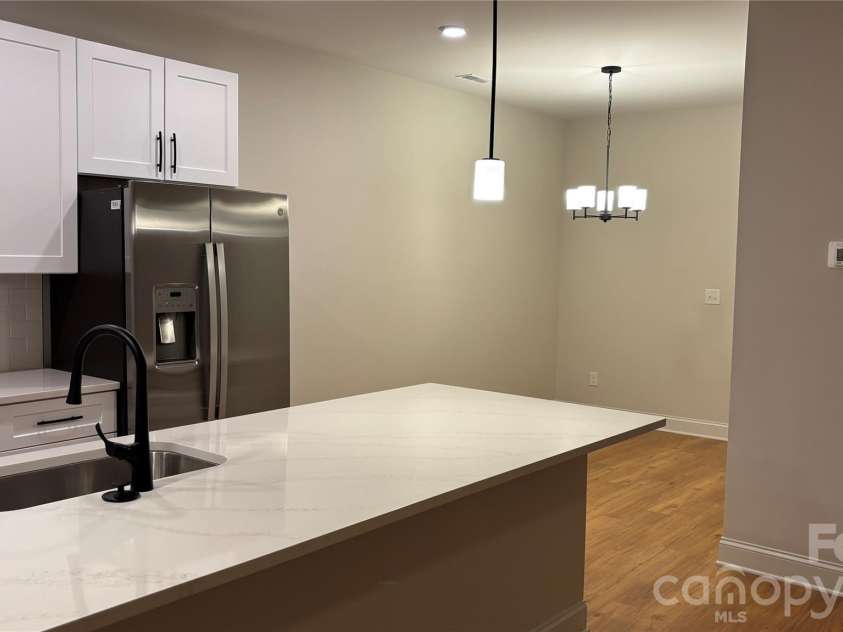 4817 Victoria Avenue, Charlotte, NC 28269.  MLS# CAR4404653, YatesRealty ID 37206. 