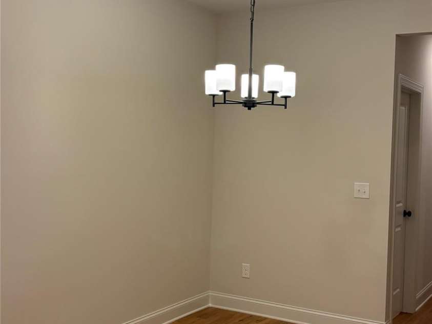 4817 Victoria Avenue, Charlotte, NC 28269.  MLS# CAR4404653, YatesRealty ID 37206. 