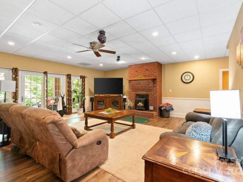 134 Brightmore Circle, Rutherfordton, NC 28139.  MLS# CAR4300991, YatesRealty ID 3721. Basement living room