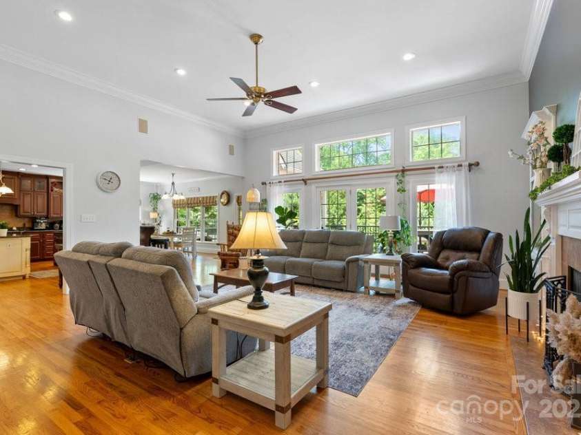 134 Brightmore Circle, Rutherfordton, NC 28139.  MLS# CAR4300991, YatesRealty ID 3721. Living room