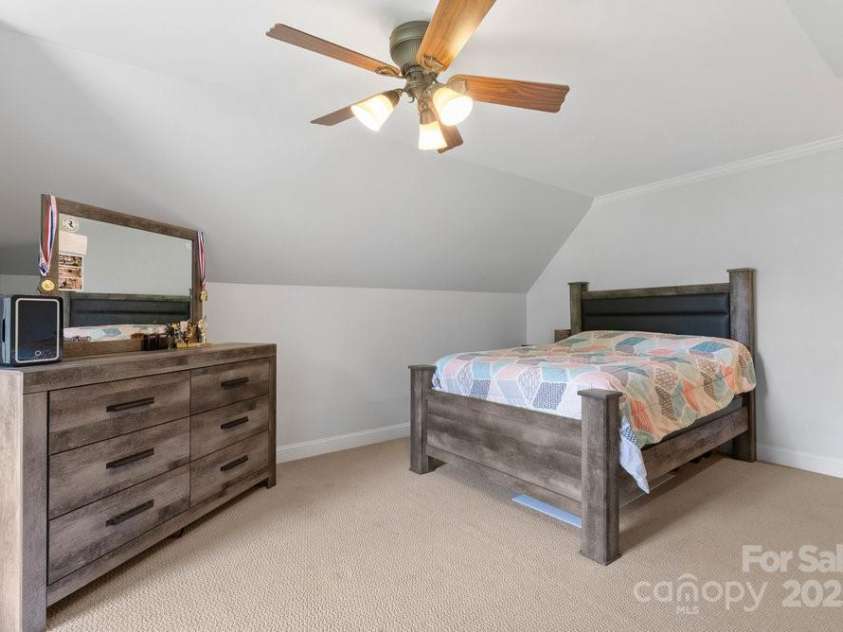 134 Brightmore Circle, Rutherfordton, NC 28139.  MLS# CAR4300991, YatesRealty ID 3721. Upstairs bedroom