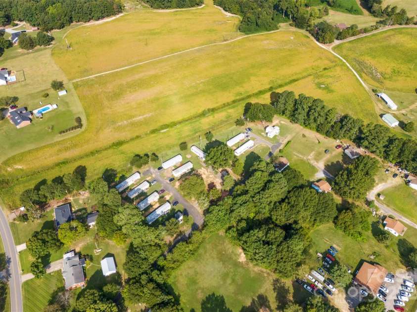 502 Cycle Lane, Dallas, NC 28034.  MLS# CAR4181921, YatesRealty ID 3721. 