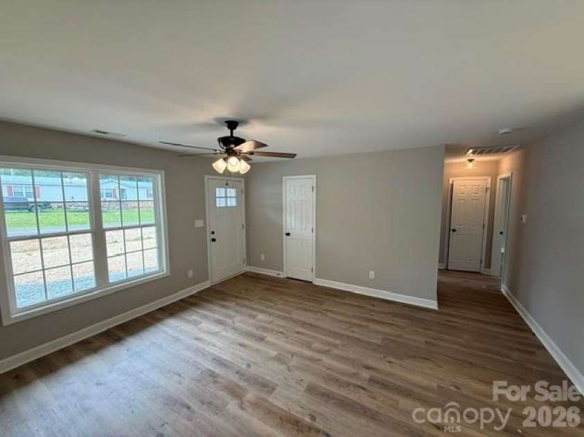 188 Walnut Road, Lexington, NC 27292.  MLS# CAR4404719, YatesRealty ID 37210. 