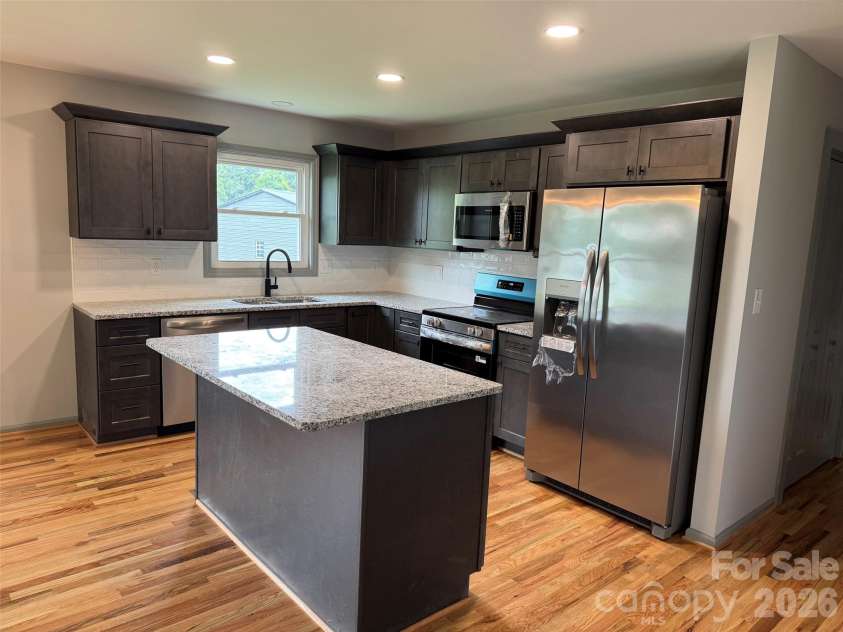 272 Shepps Boat Dock Road, Lexington, NC 27292.  MLS# CAR4404732, YatesRealty ID 37211. 
