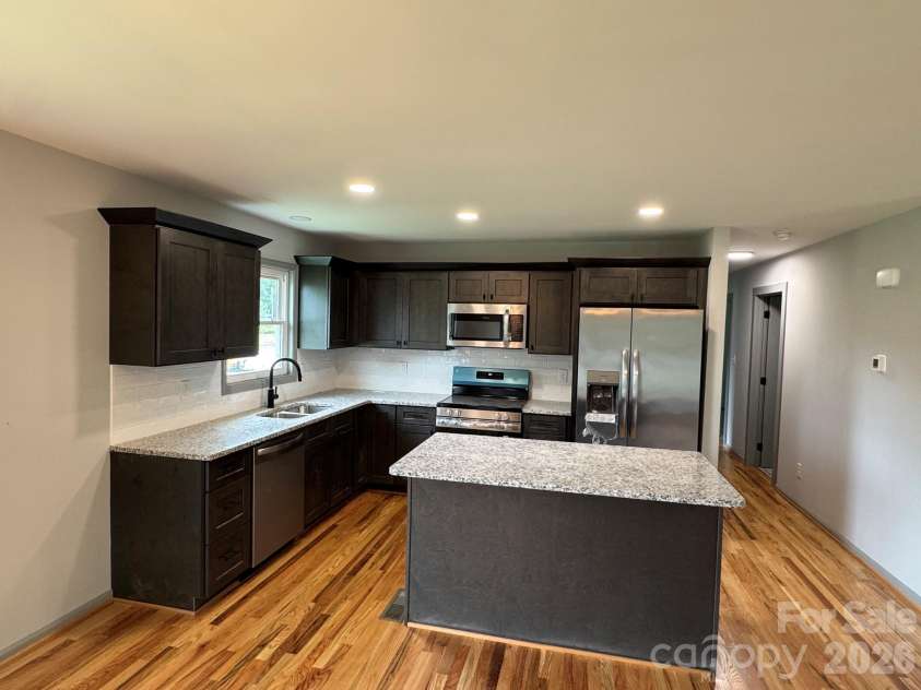 272 Shepps Boat Dock Road, Lexington, NC 27292.  MLS# CAR4404732, YatesRealty ID 37211. 