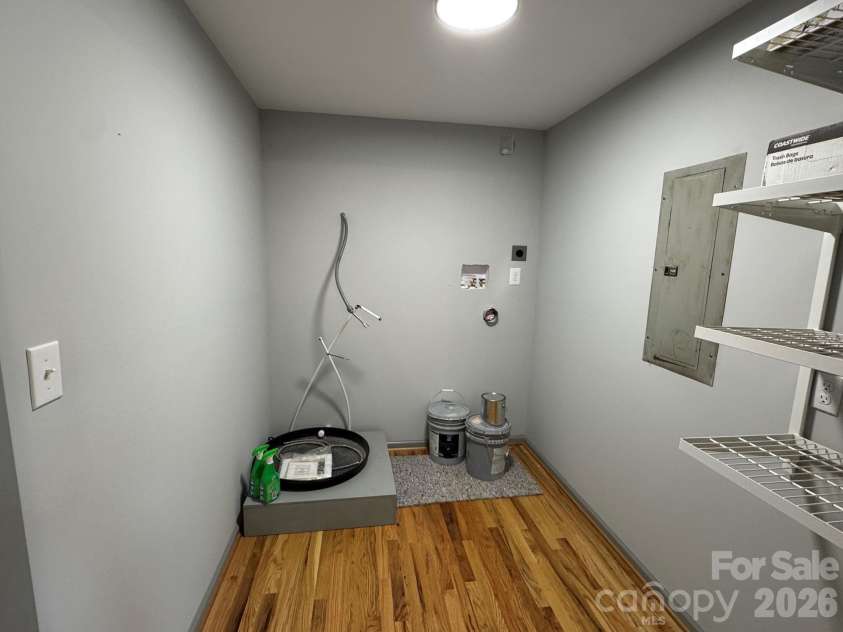272 Shepps Boat Dock Road, Lexington, NC 27292.  MLS# CAR4404732, YatesRealty ID 37211. 