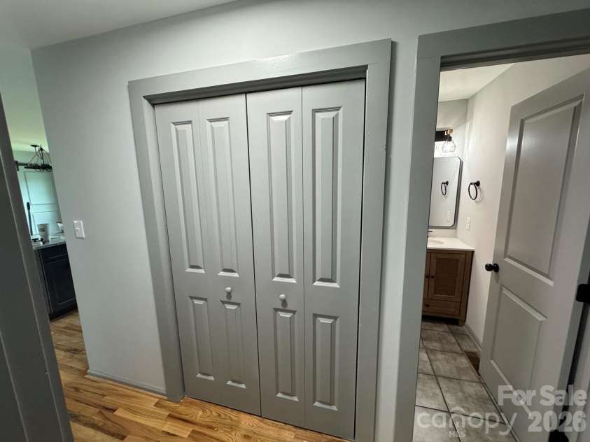 272 Shepps Boat Dock Road, Lexington, NC 27292.  MLS# CAR4404732, YatesRealty ID 37211. 