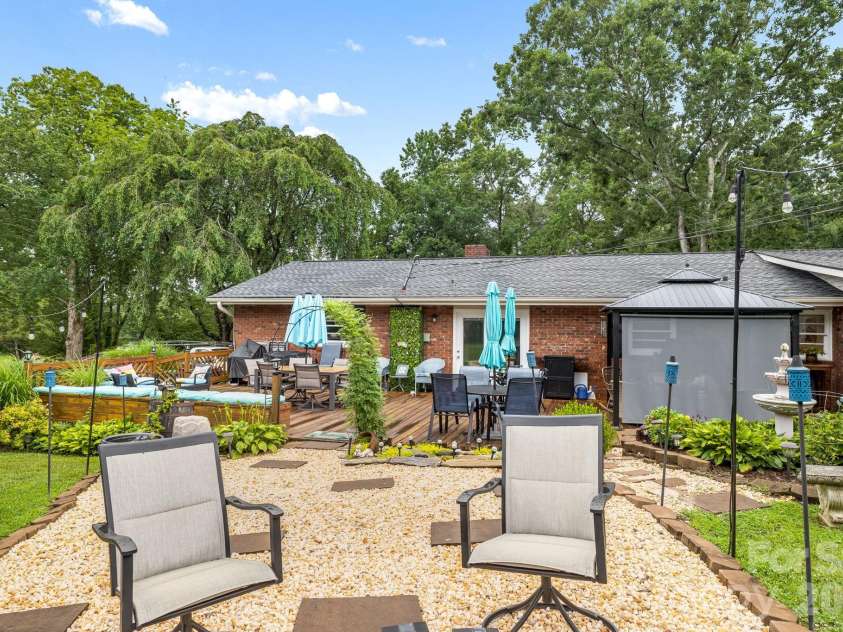 95 Pensacola Avenue, Arden, NC 28704.  MLS# CAR4404729, YatesRealty ID 37212. 