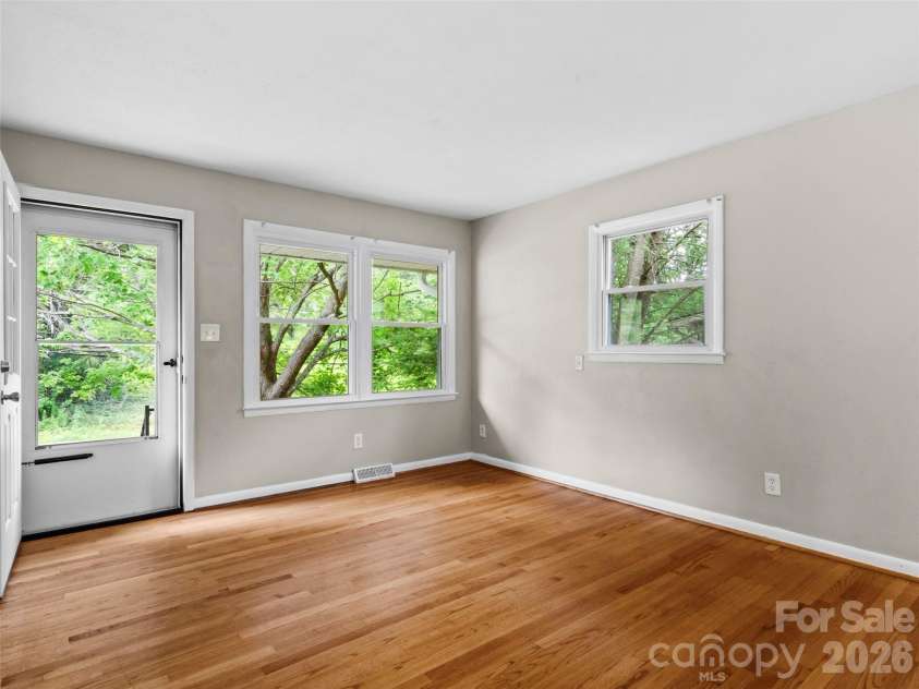 230 School Road, Asheville, NC 28803.  MLS# CAR4404778, YatesRealty ID 37213. 