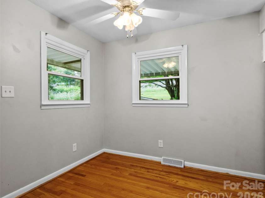 230 School Road, Asheville, NC 28803.  MLS# CAR4404778, YatesRealty ID 37213. 