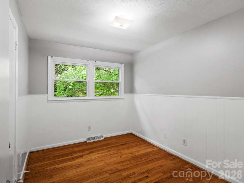 230 School Road, Asheville, NC 28803.  MLS# CAR4404778, YatesRealty ID 37213. 