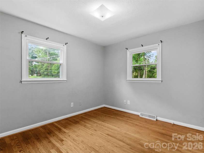 230 School Road, Asheville, NC 28803.  MLS# CAR4404778, YatesRealty ID 37213. 