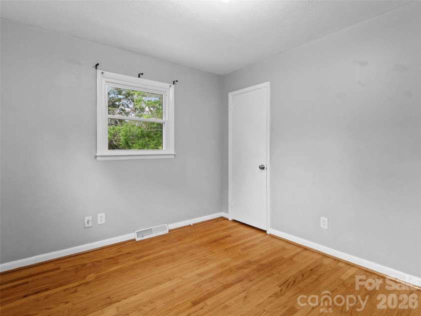 230 School Road, Asheville, NC 28803.  MLS# CAR4404778, YatesRealty ID 37213. 