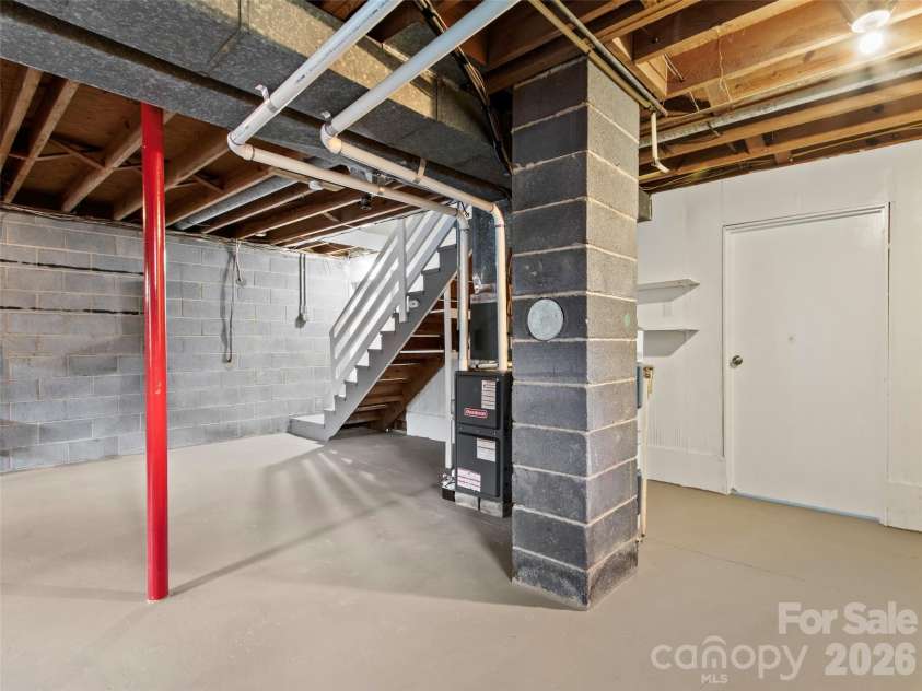 230 School Road, Asheville, NC 28803.  MLS# CAR4404778, YatesRealty ID 37213. 