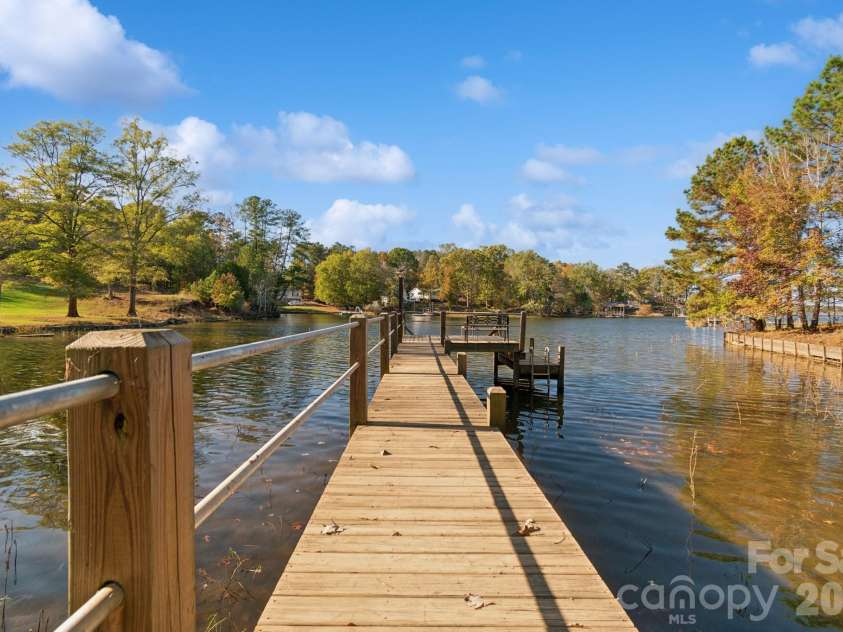 1645 Rolling Hills Road, Ridgeway, SC 29130.  MLS# CAR4404787, YatesRealty ID 37216. 
