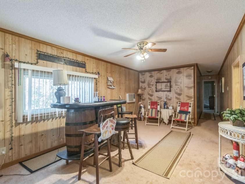 1645 Rolling Hills Road, Ridgeway, SC 29130.  MLS# CAR4404787, YatesRealty ID 37216. 
