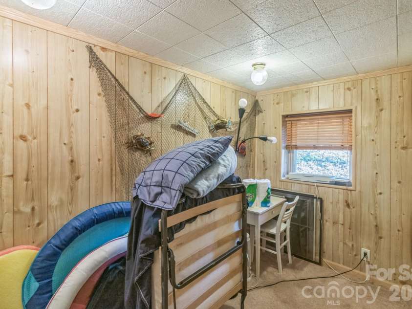 1645 Rolling Hills Road, Ridgeway, SC 29130.  MLS# CAR4404787, YatesRealty ID 37216. 