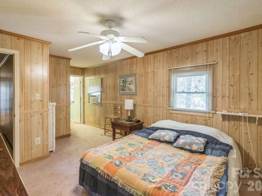 1645 Rolling Hills Road, Ridgeway, SC 29130.  MLS# CAR4404787, YatesRealty ID 37216. 