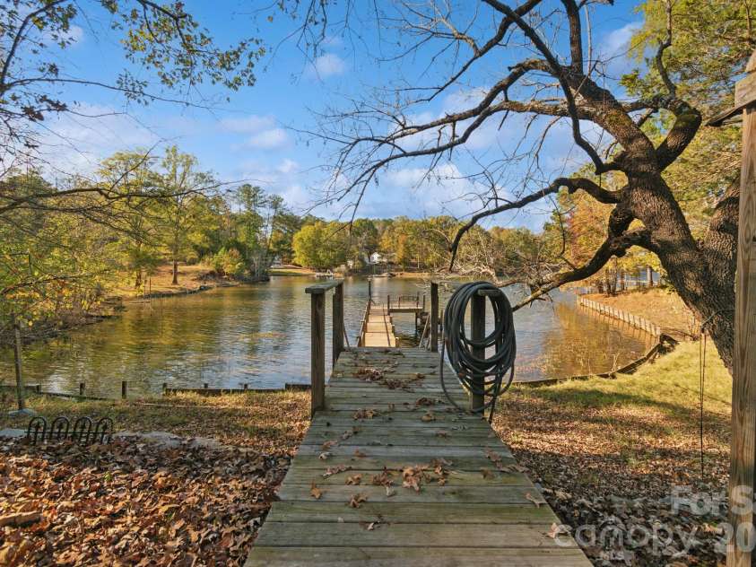 1645 Rolling Hills Road, Ridgeway, SC 29130.  MLS# CAR4404787, YatesRealty ID 37216. 