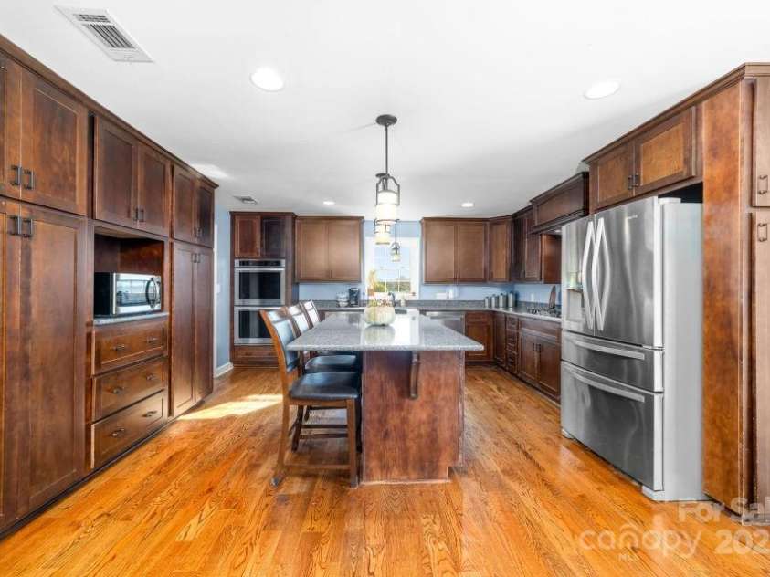 1418 Memorial Highway, Harmony, NC 28634.  MLS# CAR4315790, YatesRealty ID 3722. 