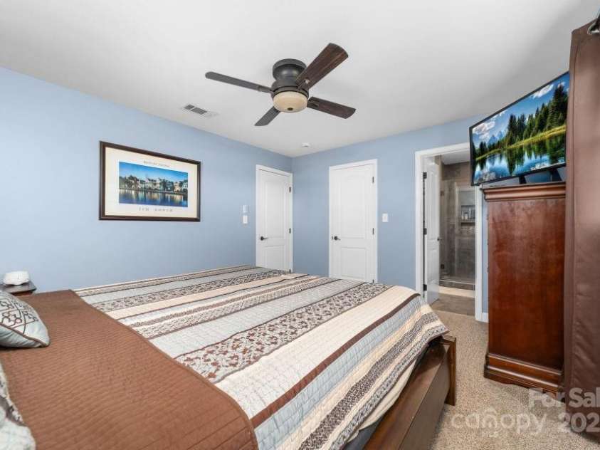 1418 Memorial Highway, Harmony, NC 28634.  MLS# CAR4315790, YatesRealty ID 3722. 