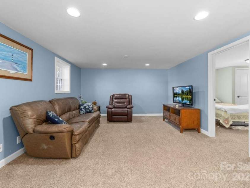 1418 Memorial Highway, Harmony, NC 28634.  MLS# CAR4315790, YatesRealty ID 3722. 