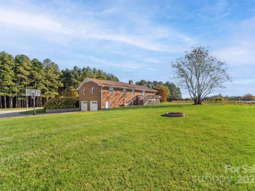 1418 Memorial Highway, Harmony, NC 28634.  MLS# CAR4315790, YatesRealty ID 3722. 