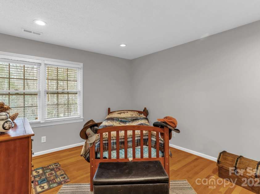 507 Saint Johns Drive, Salisbury, NC 28144.  MLS# CAR4231886, YatesRealty ID 3722. 