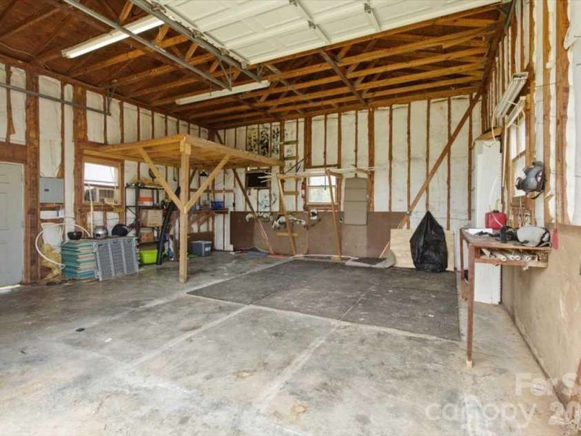 990 Colonial Drive, China Grove, NC 28023.  MLS# CAR4404839, YatesRealty ID 37224. 