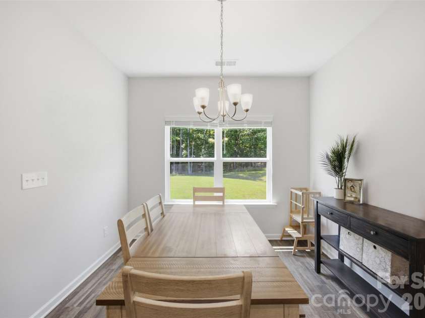 2943 Parkwest Drive, Albemarle, NC 28001.  MLS# CAR4404835, YatesRealty ID 37227. Dining