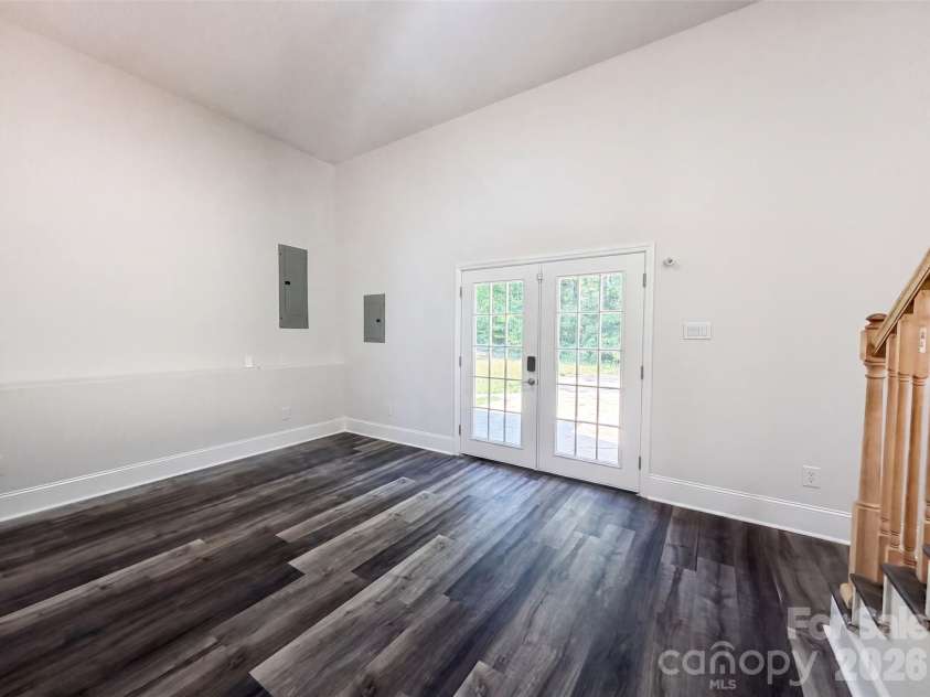 502 Live Oaks Court, Fort Mill, SC 29715.  MLS# CAR4404924, YatesRealty ID 37229. 