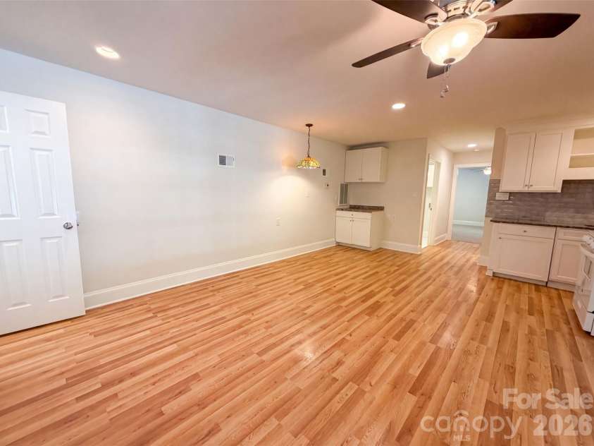 502 Live Oaks Court, Fort Mill, SC 29715.  MLS# CAR4404924, YatesRealty ID 37229. 