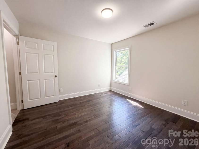 502 Live Oaks Court, Fort Mill, SC 29715.  MLS# CAR4404924, YatesRealty ID 37229. 