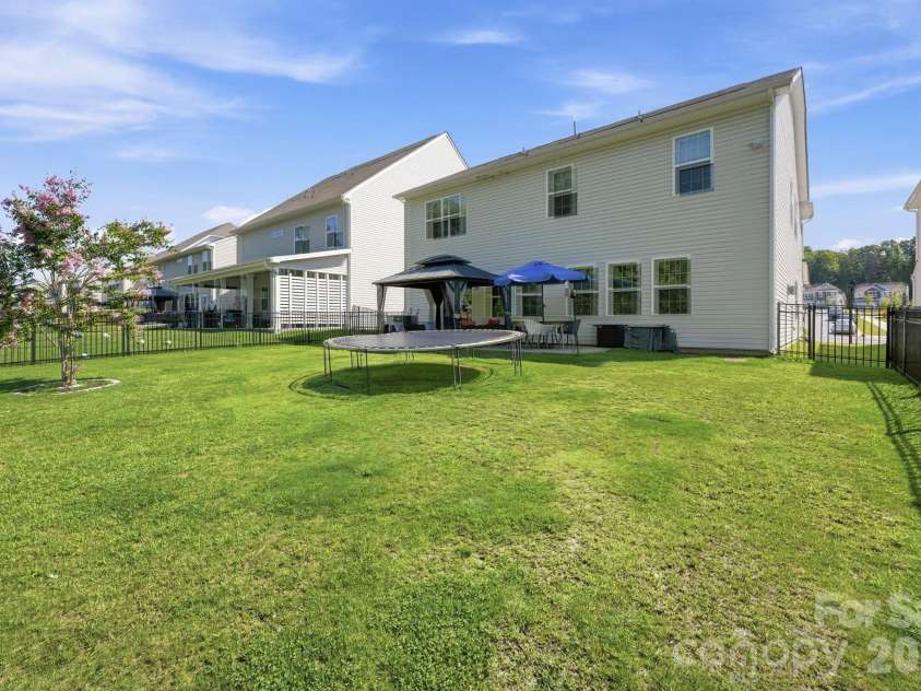 328 Kennerly Center Drive, Mooresville, NC 28115.  MLS# CAR4404811, YatesRealty ID 37231. Back Yard