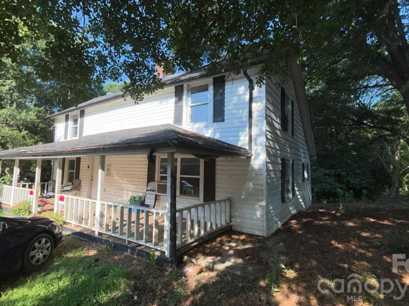 166 Main Street, Henrietta, NC 28076.  MLS# CAR4404898, YatesRealty ID 37233. 