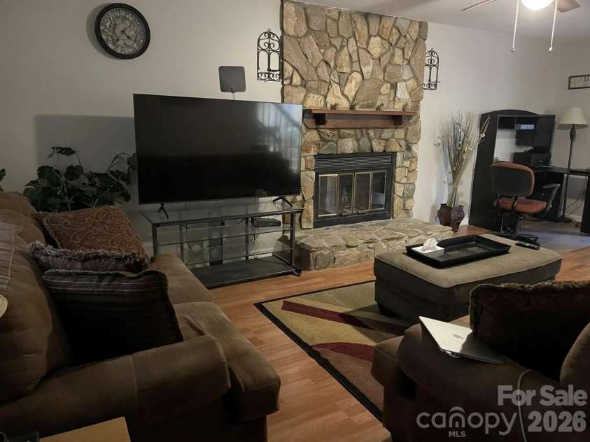 7037 Cambridge Court, Tega Cay, SC 29708.  MLS# CAR4400442, YatesRealty ID 37236. 