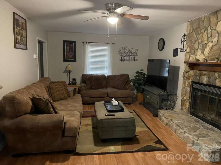 7037 Cambridge Court, Tega Cay, SC 29708.  MLS# CAR4400442, YatesRealty ID 37236. 